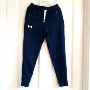 NWOT Under Armour joggers